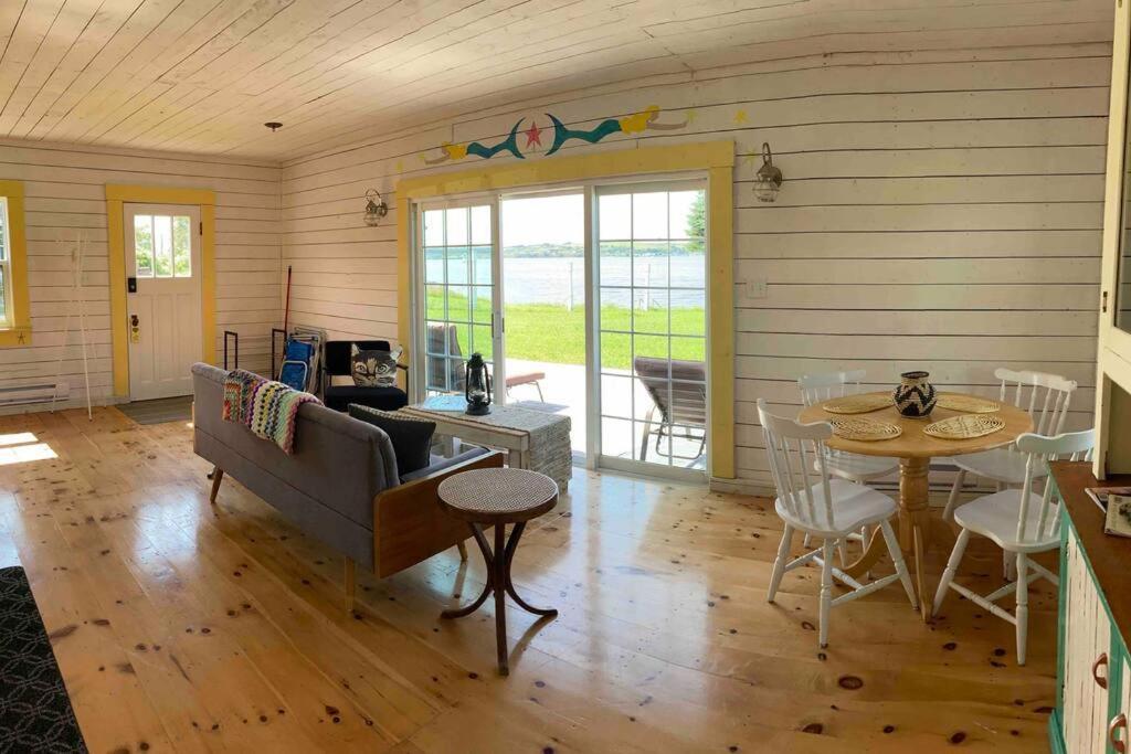 Sea Cliff Cottage Edwardsville 외부 사진